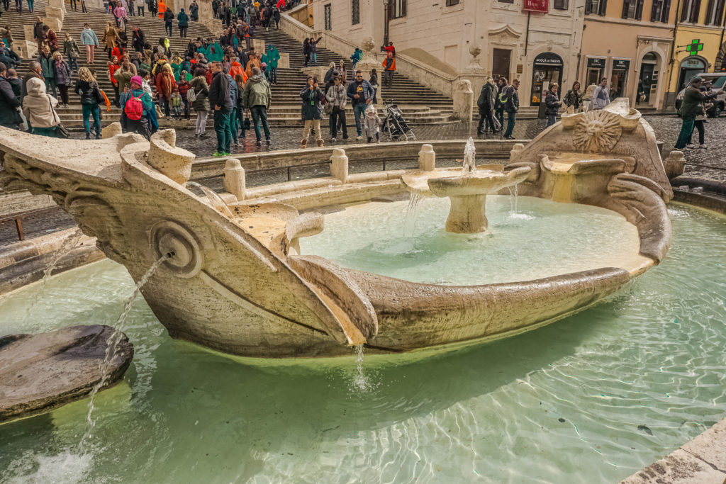 fontana della barcaccia piazza di spagna rome roma italy