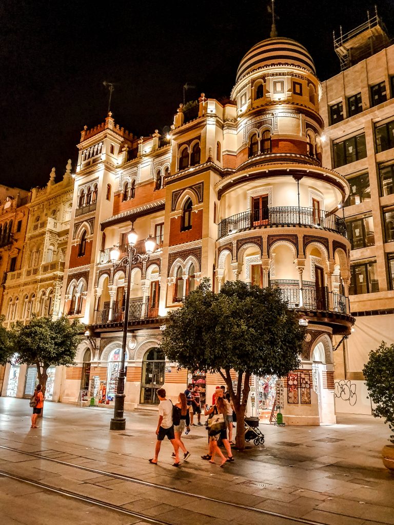 avenida del constitucion sevilla espana