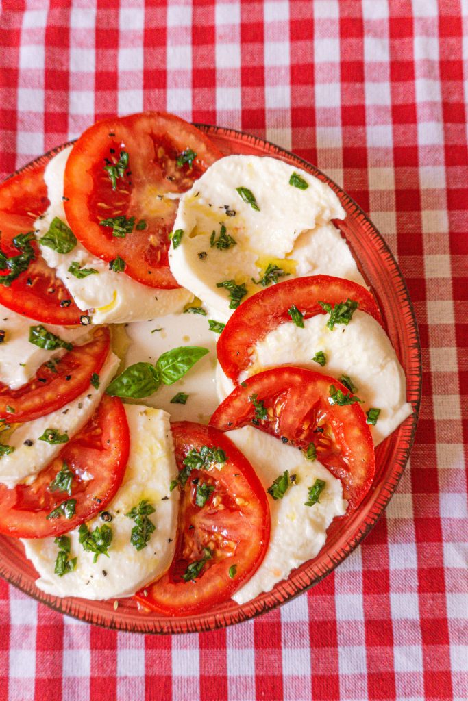 caprese salad italy food