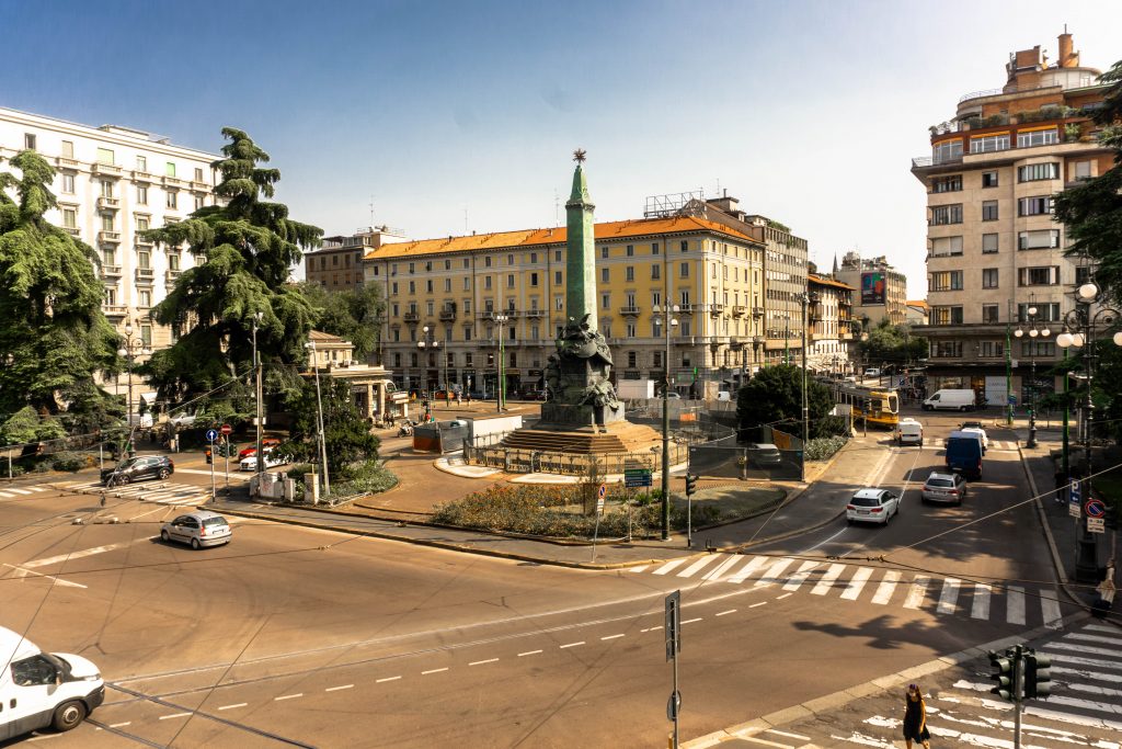 meneghino aparthotel milan italy