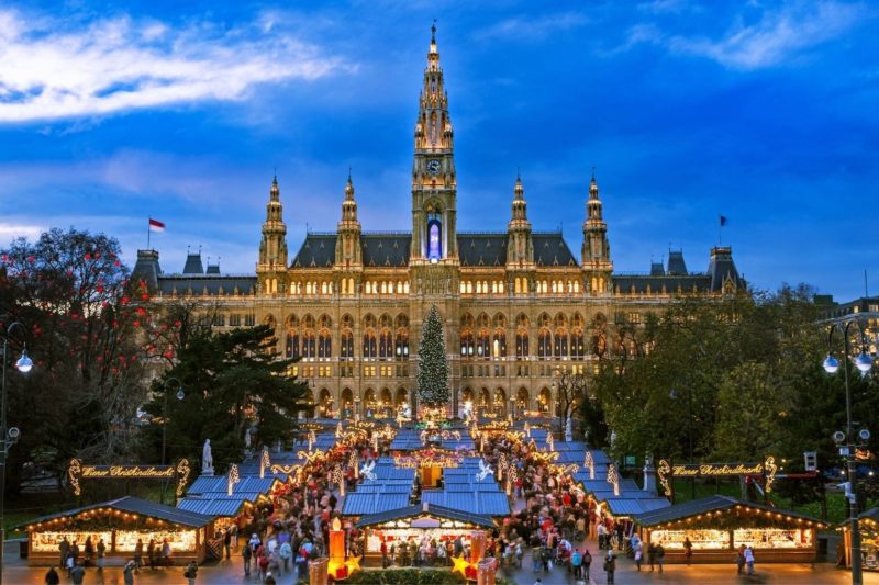 10 tips to travel alone to Vienna